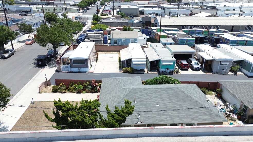 More Photos Of , Gardena Multifamily For Sale