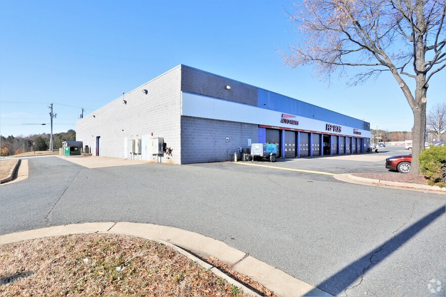 Primary Photo Of 2384 Plank Rd, Fredericksburg Freestanding For Lease