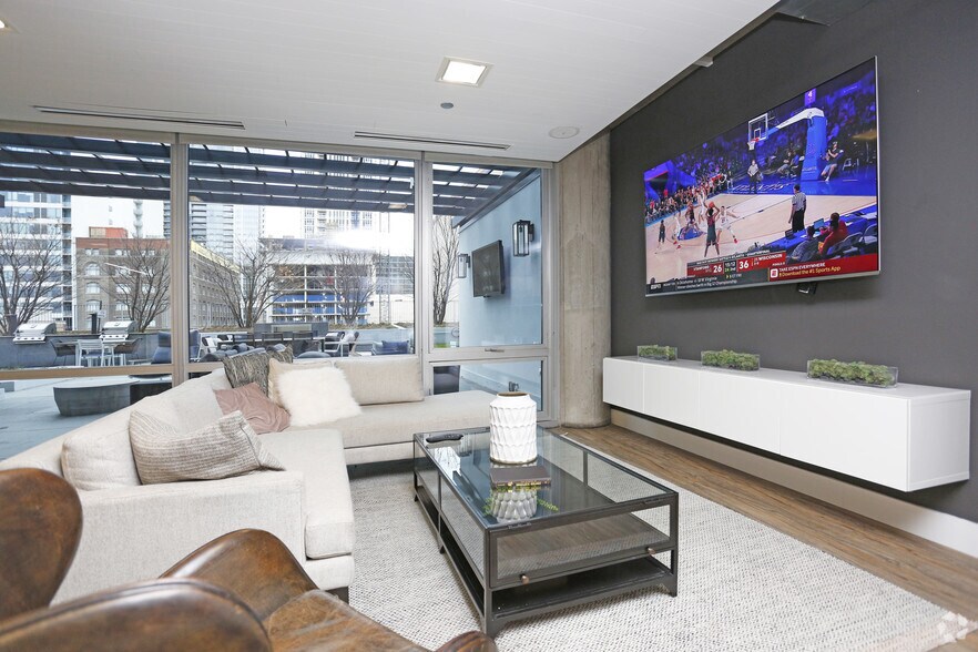 More Photos Of 1401 S State St, Chicago Apartments For Lease