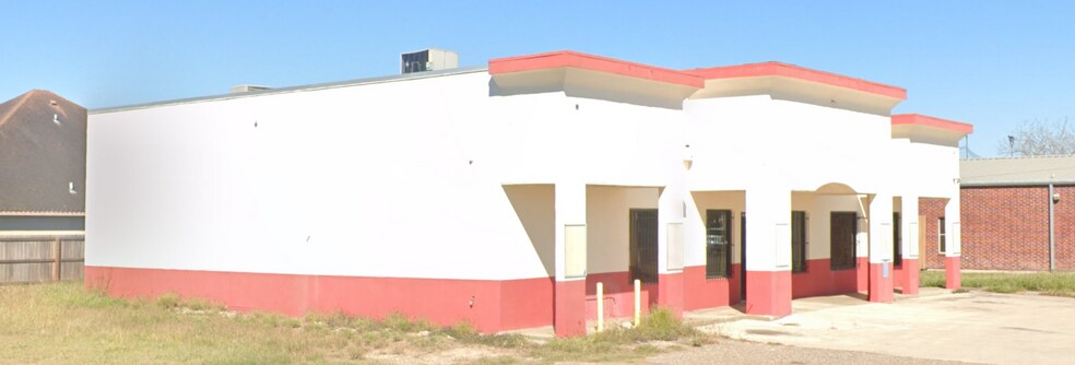 More Photos Of 939 S Alamo Rd, Alamo Convenience Store For Sale