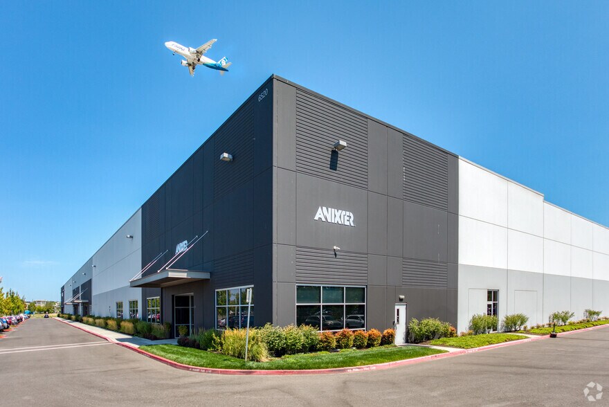 More Photos Of 6520-6650 NE Mt St Helens Ave, Portland Distribution For Lease