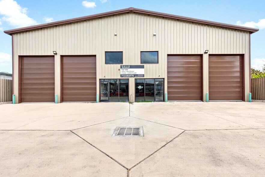 Primary Photo Of 8614 Pagewood Ln, Houston Warehouse For Lease