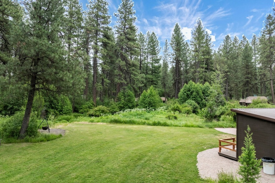 More Photos Of 13375 SW Forest Service Rd, Camp Sherman Hotel For Sale