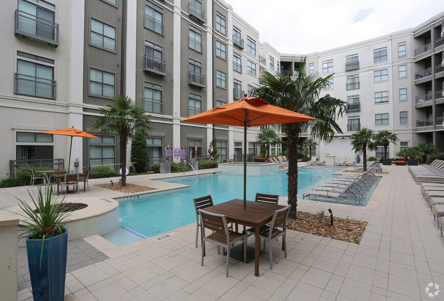 More Photos Of 4123 Cedar Springs Rd, Dallas Apartments For Lease