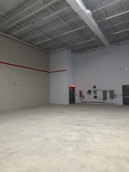 More Photos Of 4460 N Federal Hwy, Lighthouse Point Restaurant For Sale