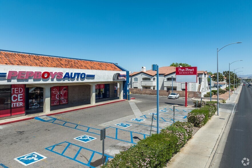 More Photos Of 4670 E Tropicana Ave, Las Vegas Auto Repair For Lease