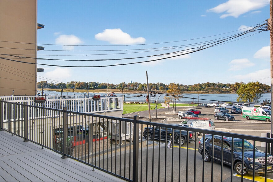 More Photos Of 25 W Front St, Keyport Bank For Lease