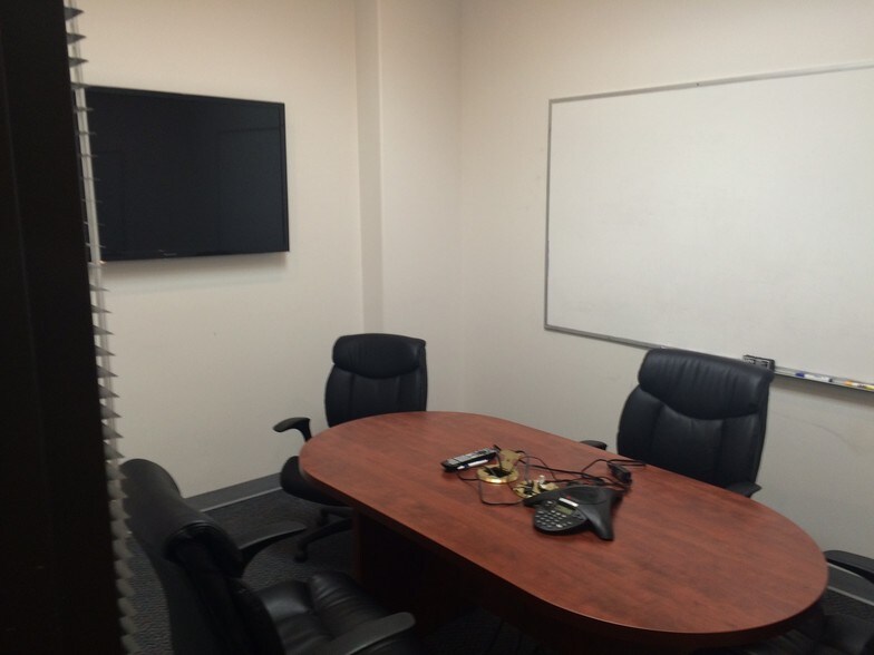 More Photos Of 23403 E Mission Ave, Liberty Lake Office For Lease