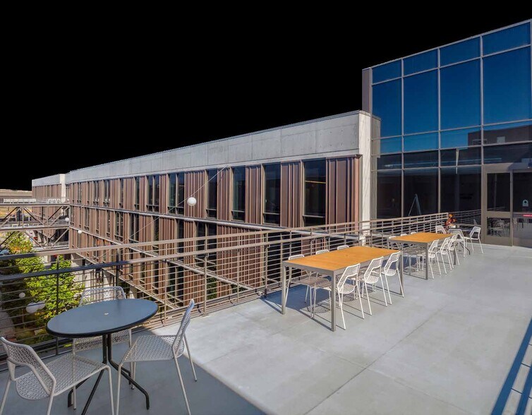 More Photos Of 100 Hooper St, San Francisco Unknown For Lease