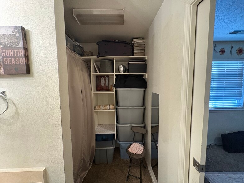 More Photos Of 119 E King St, Meridian Apartments For Sale