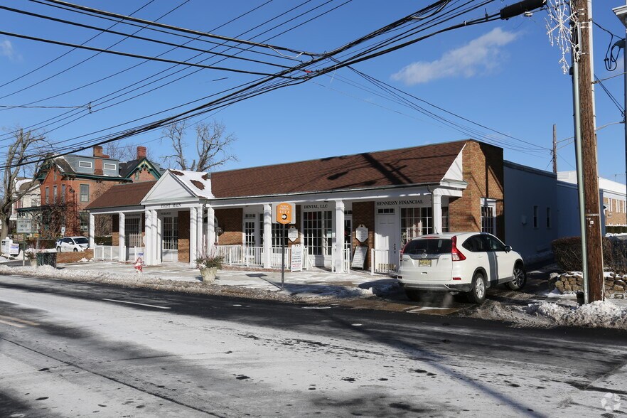 More Photos Of 8 Main St, Flemington Office For Lease