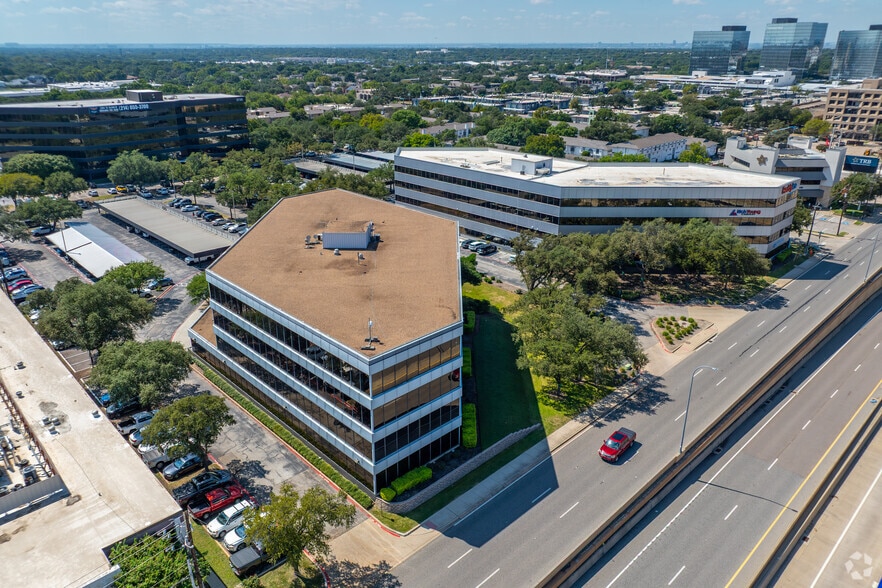 More Photos Of 5728 Lyndon B Johnson Fwy, Dallas Office For Lease