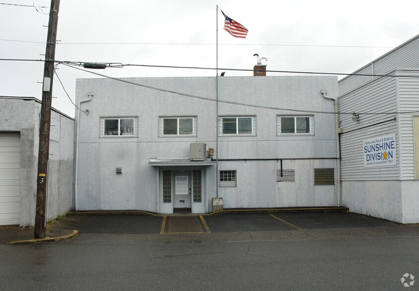 More Photos Of 679-687 N Thompson St, Portland Warehouse For Lease