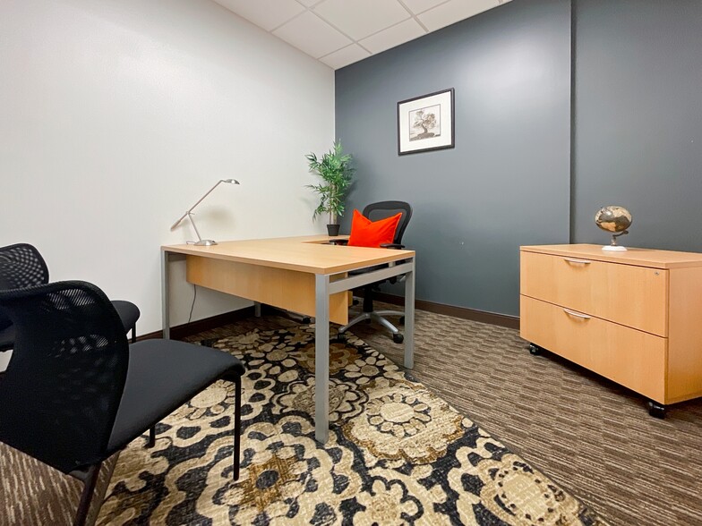 More Photos Of 20130 Lakeview Center Pl, Ashburn Coworking Space