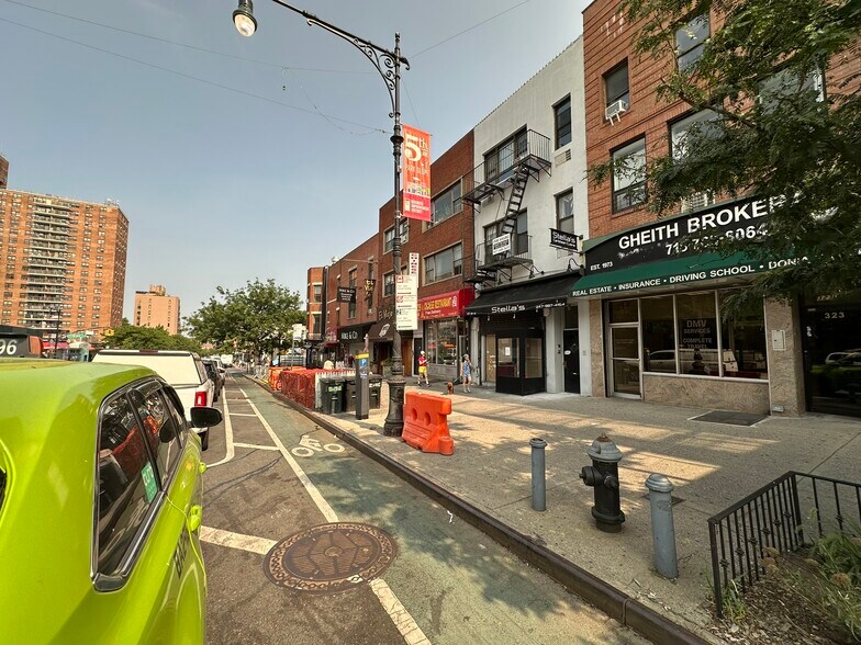 More Photos Of 332A 9th St, Brooklyn Office Residential For Lease
