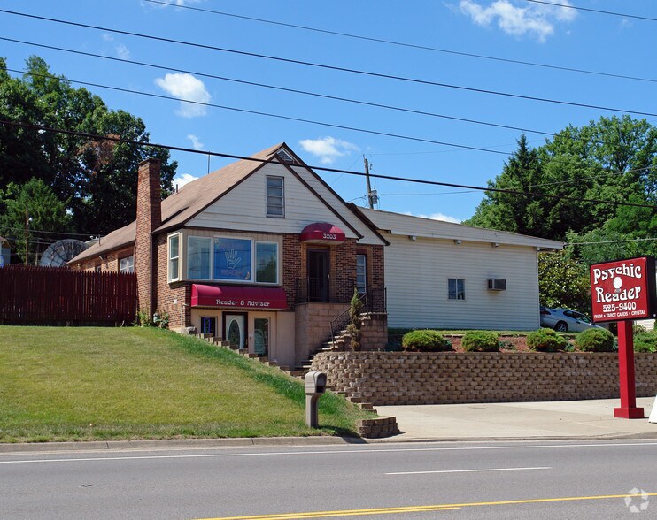 More Photos Of 3203 Us-60, Huntington Storefront Retail Residential For Sale