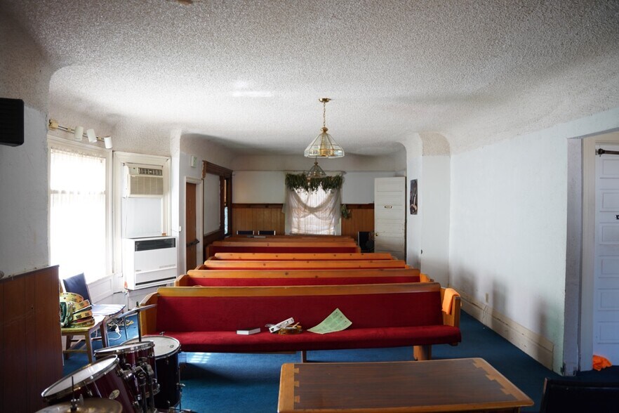 More Photos Of 1429 N Fair Oaks Ave, Pasadena Religious Facility For Sale