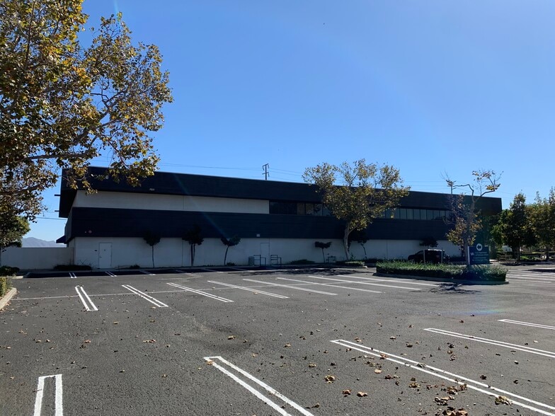 More Photos Of 1690 Universe Cir, Oxnard Medical For Lease