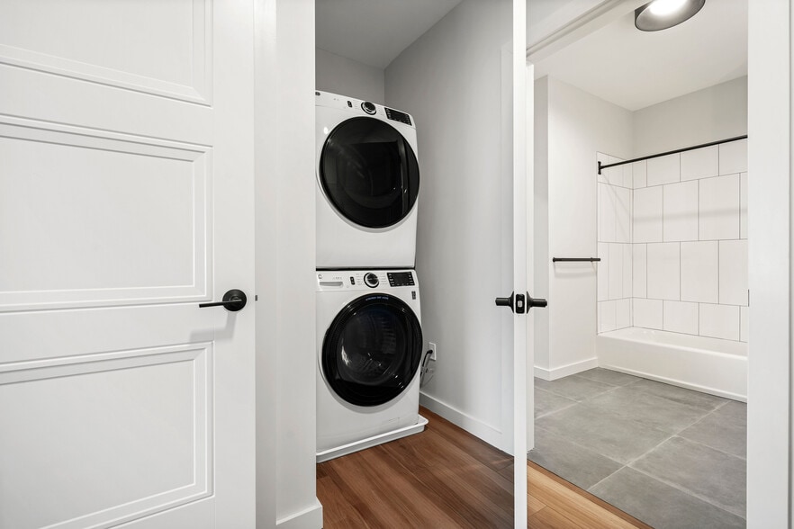 More Photos Of 22 Washington St, Weymouth Apartments For Lease
