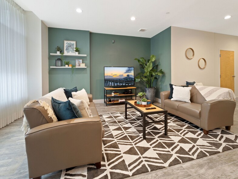 More Photos Of 19-21 Chenango St, Binghamton Apartments For Sale