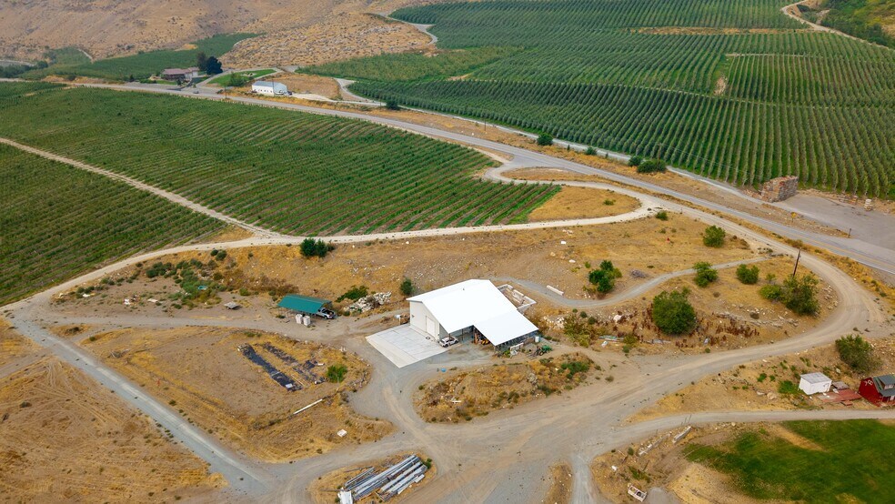 More Photos Of 385 State Route 153, Pateros, WA 98846, USA, Pateros Specialty For Sale