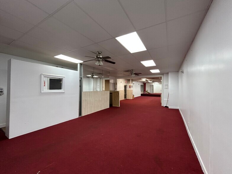 More Photos Of 1025 Rogers Ave, Brooklyn Storefront For Lease