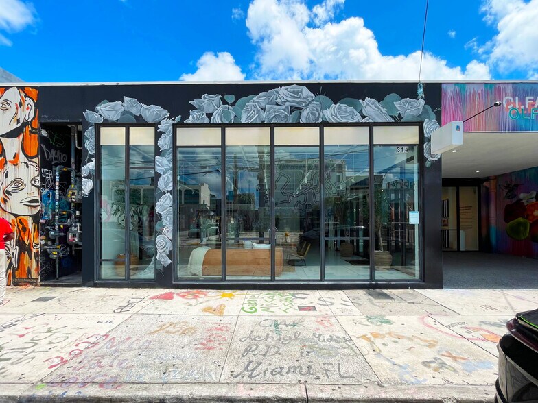 Primary Photo Of 310-322 NW 25th St, Miami Storefront For Lease
