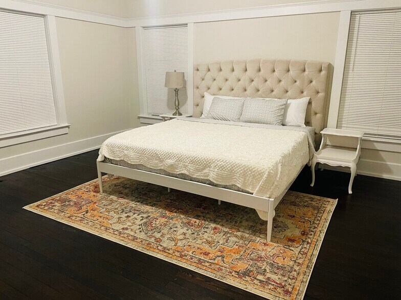 More Photos Of 9718 Dixie Hwy, Louisville Freestanding For Sale