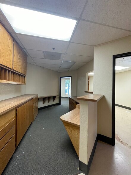 More Photos Of 6409 Folsom Blvd, Sacramento Medical For Lease