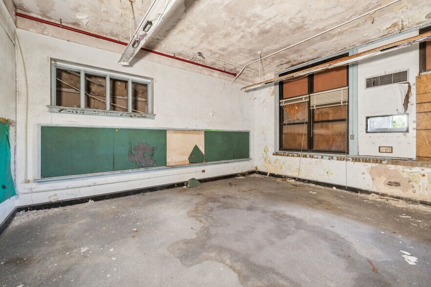 More Photos Of 1221 E 16th St, Jacksonville Schools For Sale