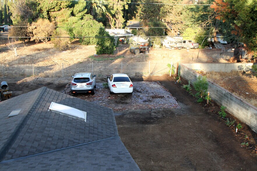 More Photos Of 1636 S Clovis Ave, Fresno Specialty For Sale