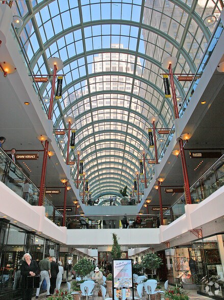 More Photos Of 50-90 Post St, San Francisco General Retail For Lease