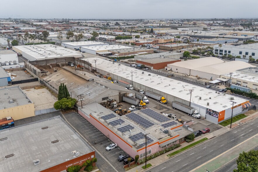 More Photos Of 355 W Alondra Blvd, Gardena Manufacturing For Sale