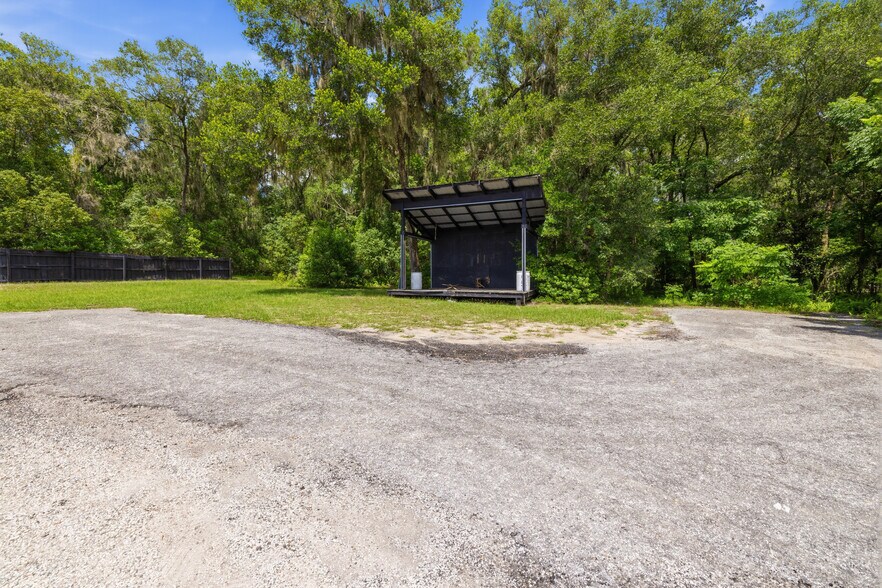 More Photos Of 2250 N Volusia Ave, Orange City Specialty For Sale
