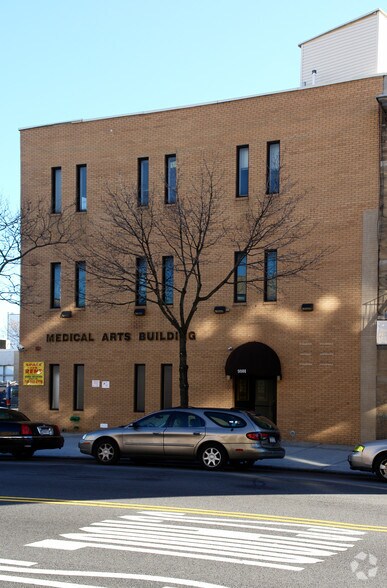 More Photos Of 9101 4th Ave, Brooklyn Medical For Lease