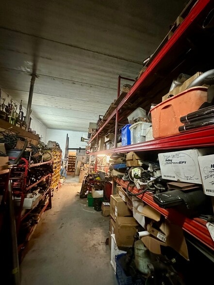 More Photos Of 1002 SE 9th St, Cape Coral Service For Sale