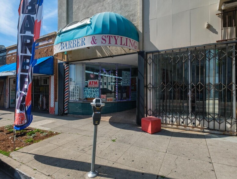 More Photos Of 705 S Pacific Ave, San Pedro Storefront For Lease