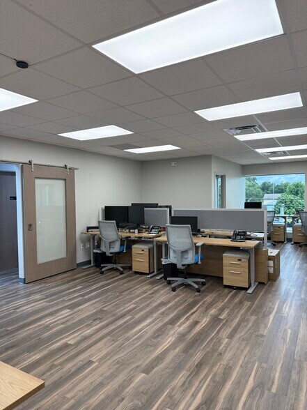 More Photos Of 6404 Old Winter Garden Rd, Orlando Medical For Sale