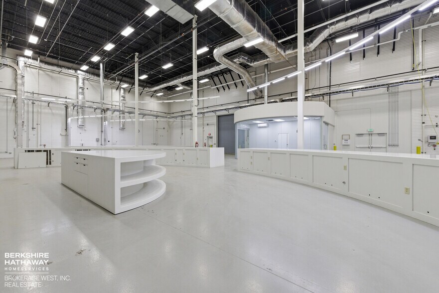 More Photos Of 119 Road 2Ab, Cody Manufacturing For Sale