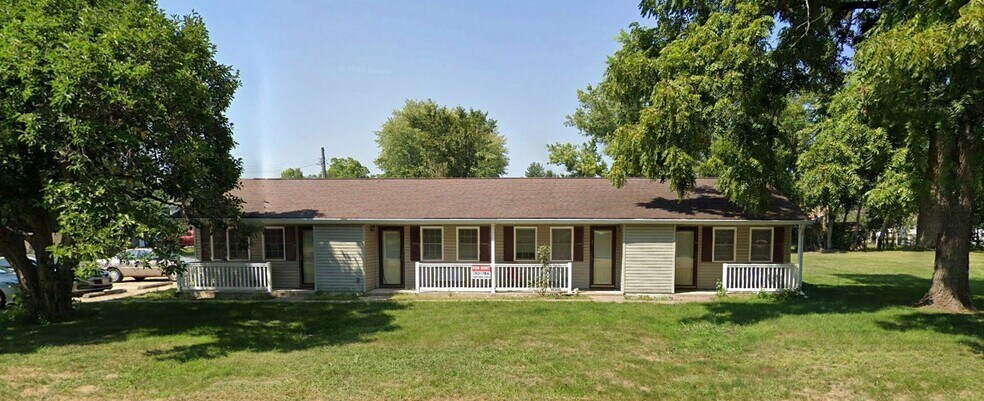 Primary Photo Of 314 W North St, Colchester Apartments For Sale