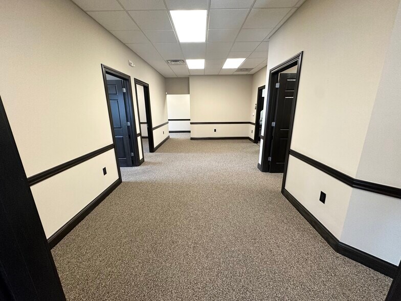 More Photos Of 7540 Sawmill Pky, Powell Medical For Sale