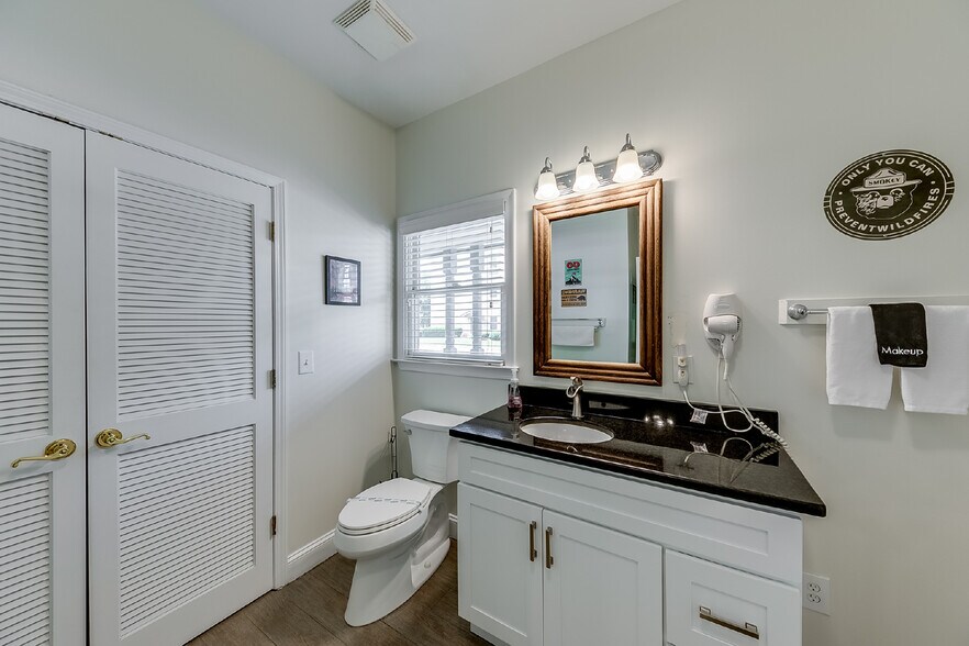 More Photos Of 892 Edelweiss Strasse, Helen Hotel For Sale