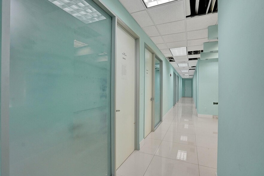 More Photos Of 15620 SW 29th St, Miramar Medical For Sale