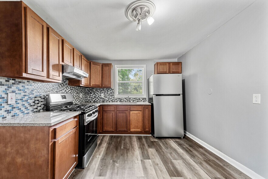 More Photos Of 415 Hamilton Ave, Blackwood Apartments For Sale