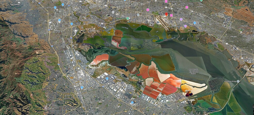 More Photos Of 299 Fairchild Dr, Mountain View Light Distribution For Lease