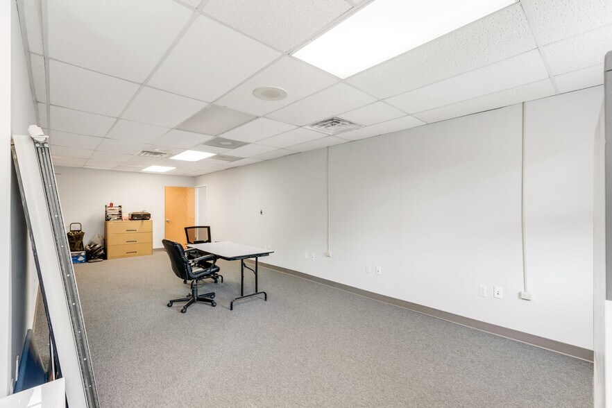 More Photos Of 168 Franklin Corner Rd, Lawrenceville Medical For Sale