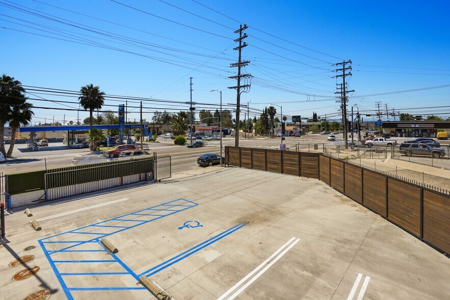 More Photos Of 14071 Polk St, Sylmar Food Processing For Lease