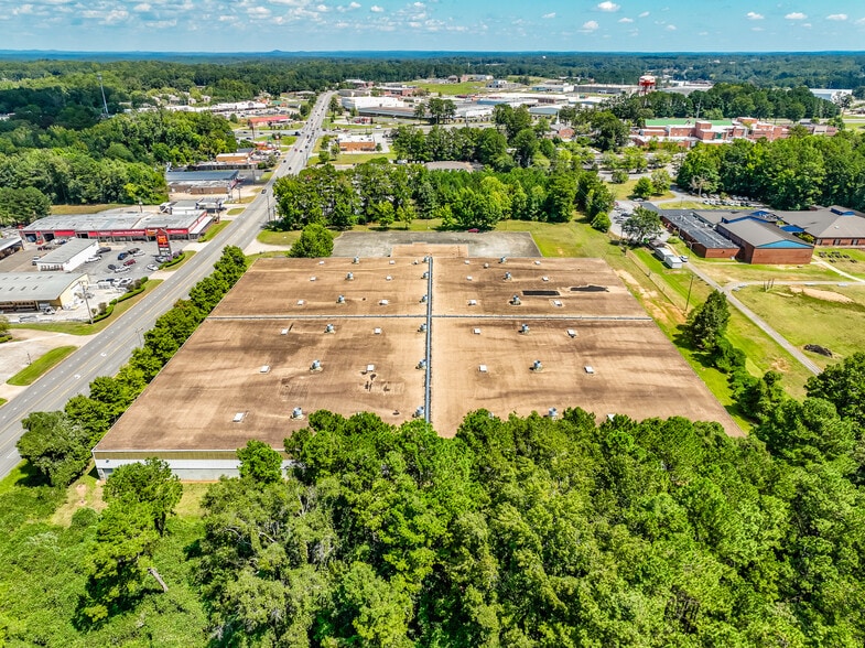 More Photos Of 1870 Highway 22 W, Alexander City Warehouse For Lease