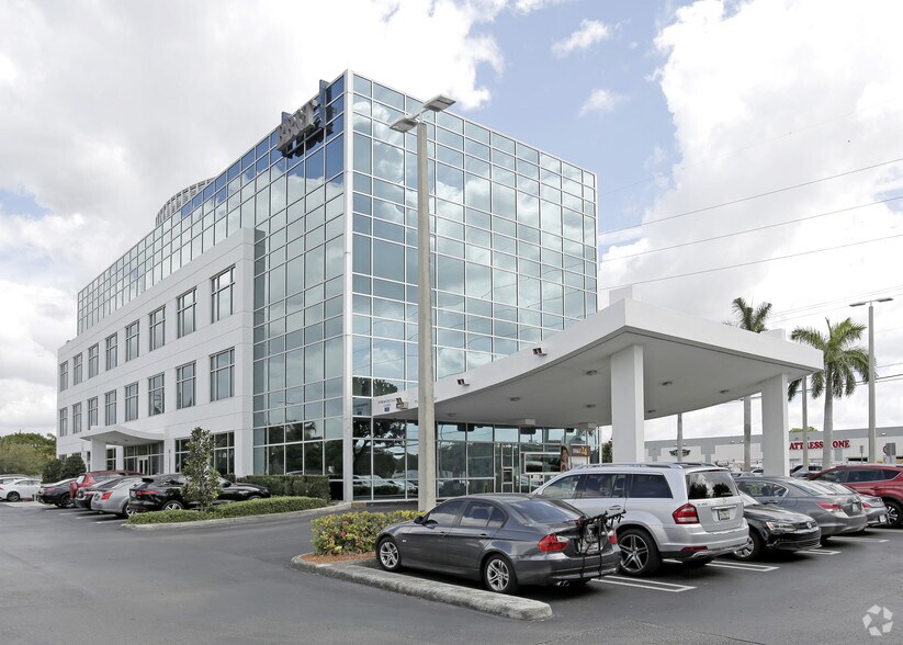 More Photos Of 2500 NW 107th Ave, Miami Office For Sale