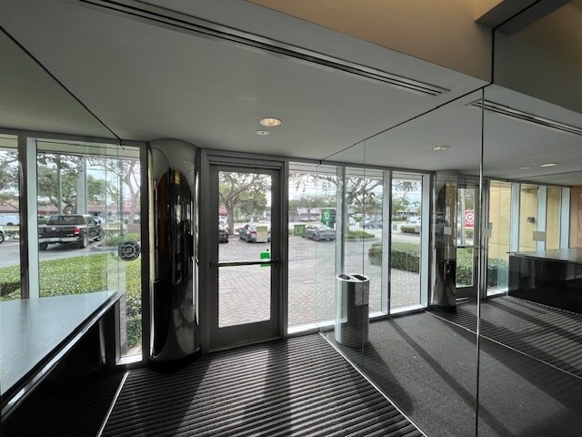 More Photos Of 3325 W Hillsboro Blvd, Deerfield Beach Bank For Sale